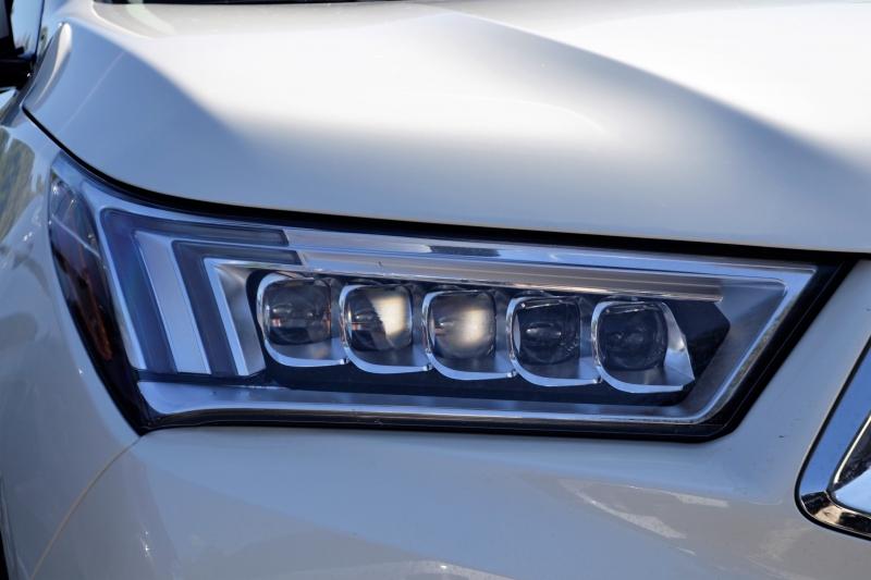 concession-auto-RIANS-min_acura-headlamp-2834131